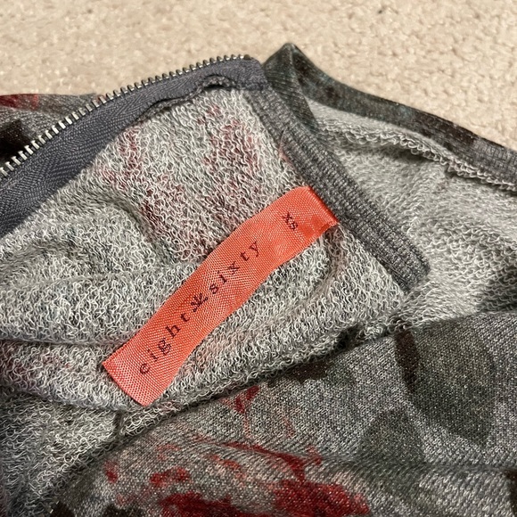 Gray Sweatshirt with Floral Print - Picture 3 of 3